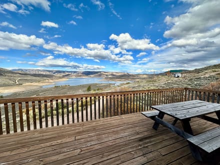 Colorado Fisherman's Cabin Escape