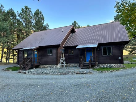 Lake City Cabin Business For Sale