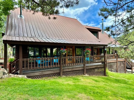 Lake City Cabin Business For Sale