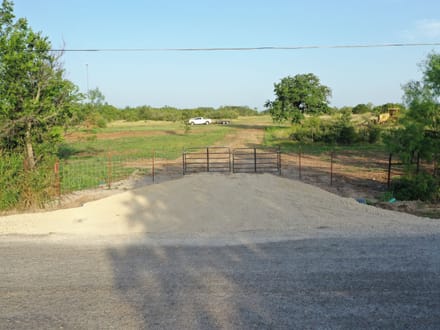10.67 acres in Bangs, Texas with Large Oaks, Open Homesites & No Deed Restrictions
