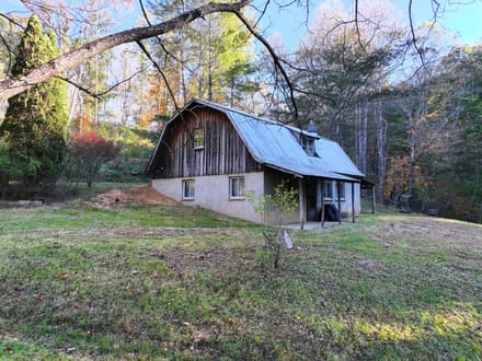 Mountain Creek Cabin: 20+ Acres Near the New River in Grayson County, VA