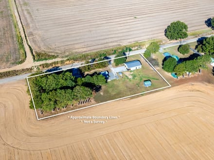 3 Livable Spaces on 1± Acre | Duck Hunting Retreat & Rental Potential Near Village Creek | Tuckerman, AR