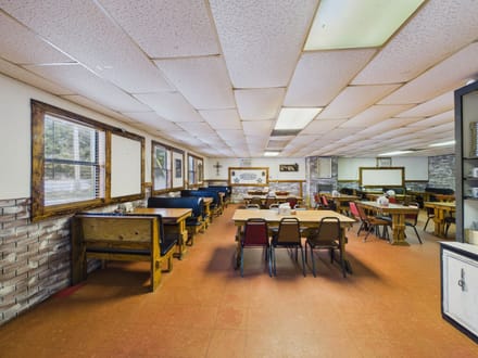 Iconic DJ's Diner, 7650 Heber Springs Road N, Drasco, AR 72530