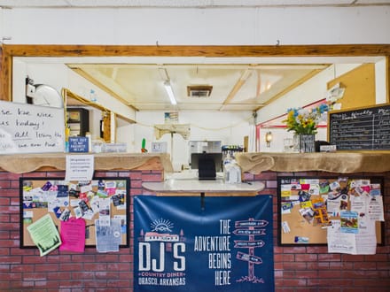 Iconic DJ's Diner, 7650 Heber Springs Road N, Drasco, AR 72530