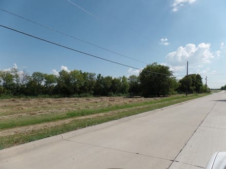 TBD I35 Sanger 10+ ac