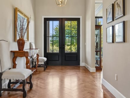 934 Private Road 4011