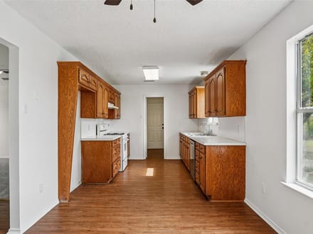 13384 Pruett Rd Krum