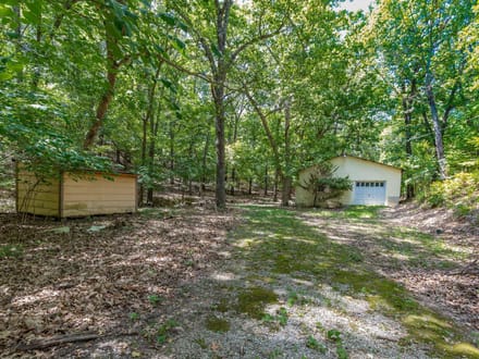23 Skyline Drive Afton, OK 74331