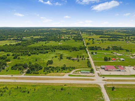 132 E State Hwy 51 Coweta, OK 74429