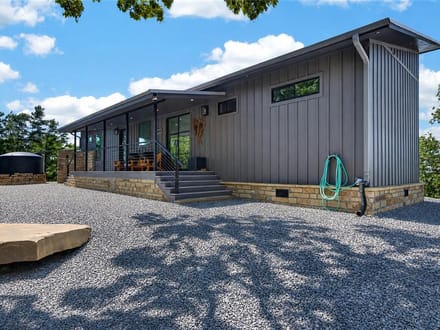 10 Moonshine Drive Clayton, OK 74536