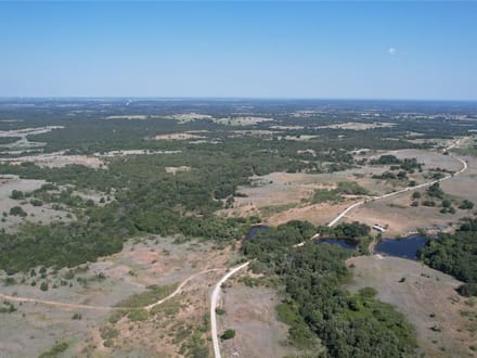 Holden Ranch — 433.78 Acres, Highway 199