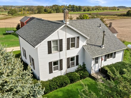 N5050 Brown Rd, Iron Ridge 