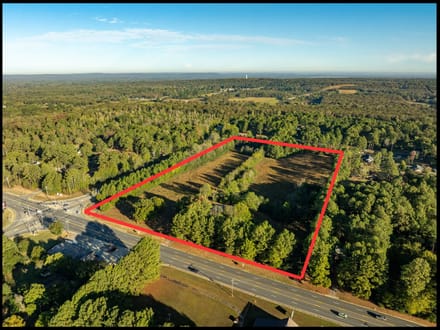 Beebe Capps Corner Lot