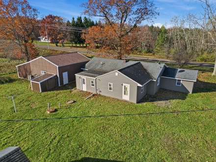 New Auburn Hobby Farm