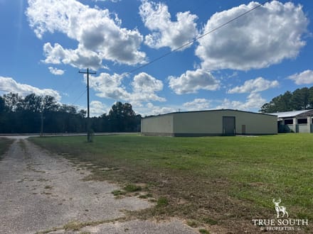 Hampton SC Warehouse, Land & Pond