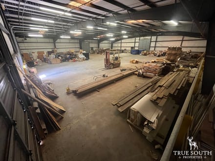 Hampton SC Warehouse, Land & Pond