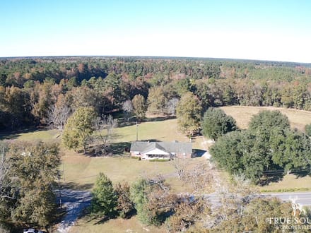 Hampton Small Farm w/ House, Land & Pond