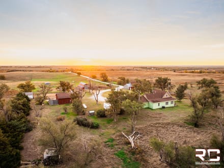 "Country Living" Family Home On 11 Acres With Outbuildings In Rooks County, KS Near Webster Lake