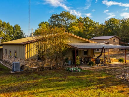 Heritage Oaks Ranch - 103 Acres Premier Deer and Duck Hunting Lamar County 
