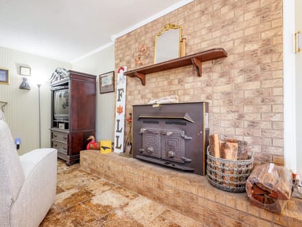 1201 N. 10th Street, Ballinger