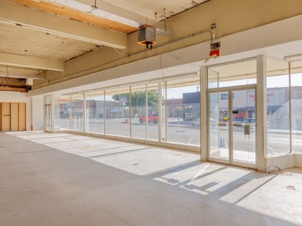 204 Commercial Ave, Coleman