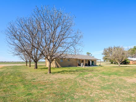 1200 Highway 283 N, Coleman