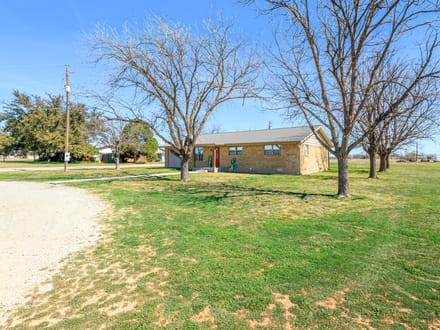 1200 Highway 283 N, Coleman