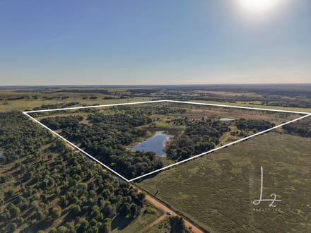 Multi-Use Quarter in Chautauqua County, KS!