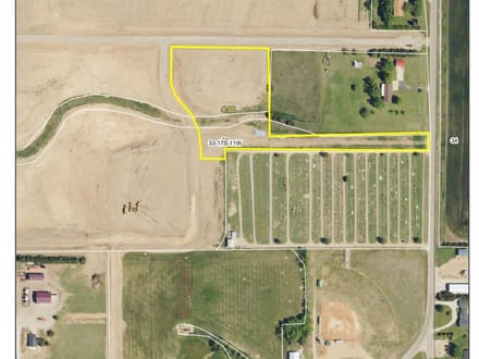 5.07 Acre Lot in Hidden Hills Estate in Barton County, Ks 