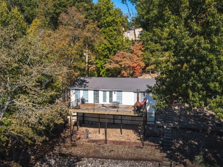 26072 Indian Creek Ln. Barnette, MO