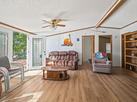 26072 Indian Creek Ln. Barnette, MO