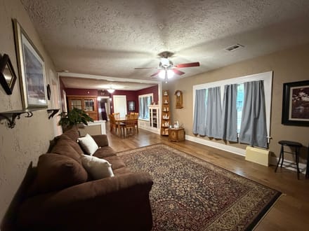 827 S. 14th St., Chickasha, Ok 73018