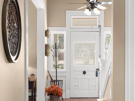 326 W Colorado St, La Grange