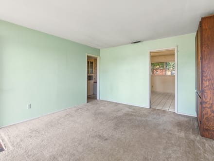 407 E Anderson St, Schulenburg