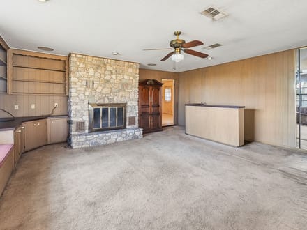 407 E Anderson St, Schulenburg