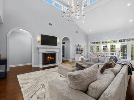 7718 & 7720 Flintridge Rd | Little Rock, AR | 7.6 Acres, 2 Homes, Pool & Gated Estate