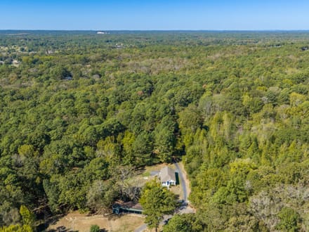 7718 & 7720 Flintridge Rd | Little Rock, AR | 7.6 Acres, 2 Homes, Pool & Gated Estate
