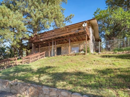 Great location home in Ruidoso