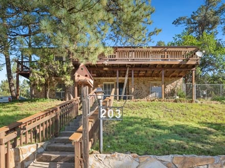 Great location home in Ruidoso