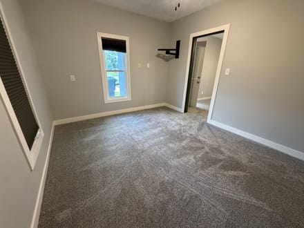 1212 W 5th ST Crofton NE