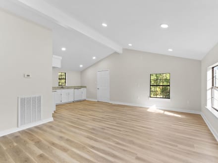 Newly remodeled Cozahome 7