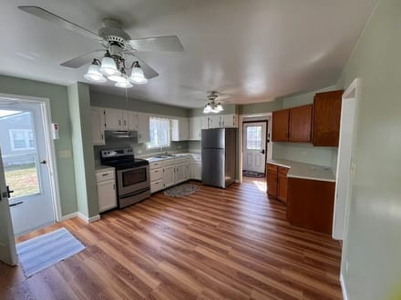 Charming 3 BR in Arthur, IL