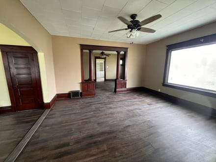 Craftsman Style in the Heart of Arthur, IL