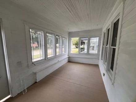 Craftsman Style in the Heart of Arthur, IL