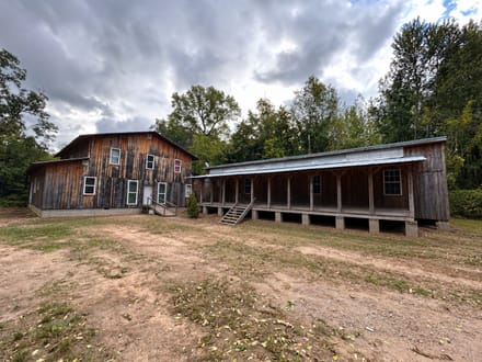 6117 Hwy 8 E