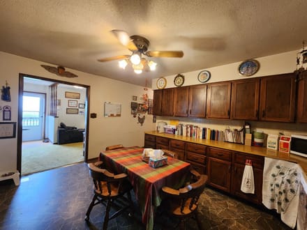 Country Living, Room to Roam