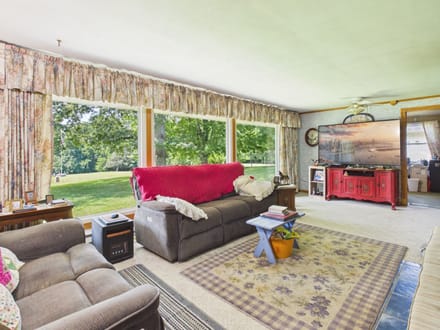 6473 Towpath Road