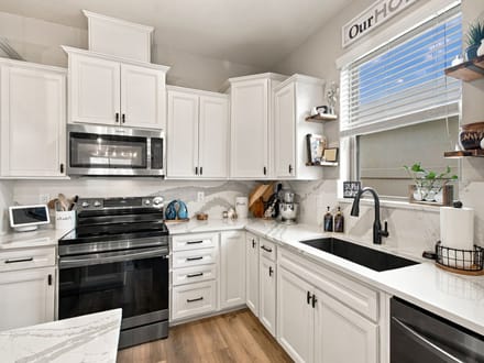     Beautifully Upgraded Home in Riverview’s Gated Magnolia Park