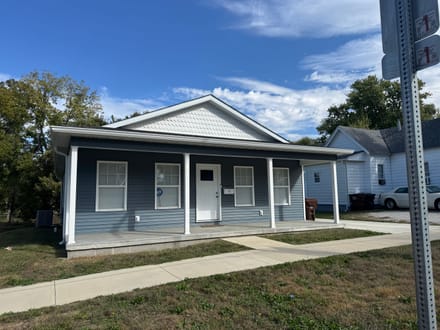 715 Vine St. 