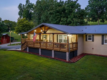 15 Acres and Home in Williamsport